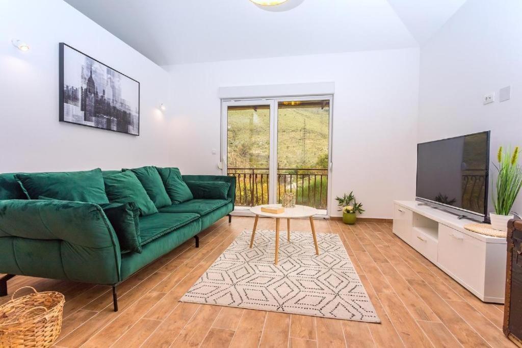 Villa Marietta Equino Sitno Donje 外观 照片